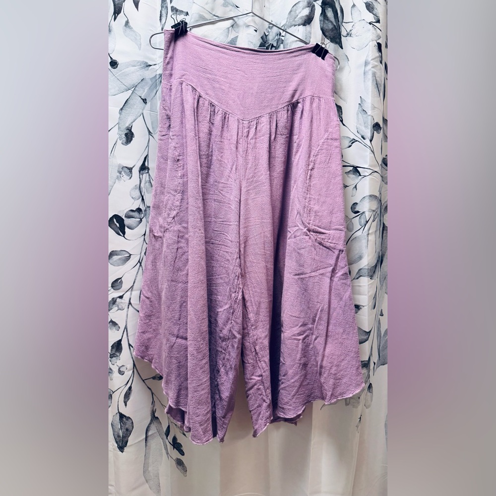 Oh My Gauze! Orchid / Lavender Culottes aka Pants that look like a Skirt